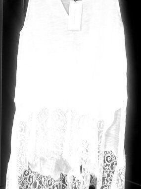 Zara. Size L. Collor off White.